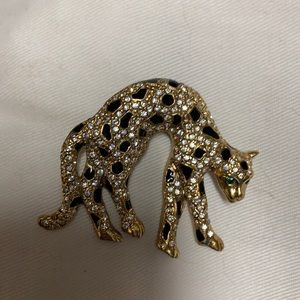 Leopard pendant